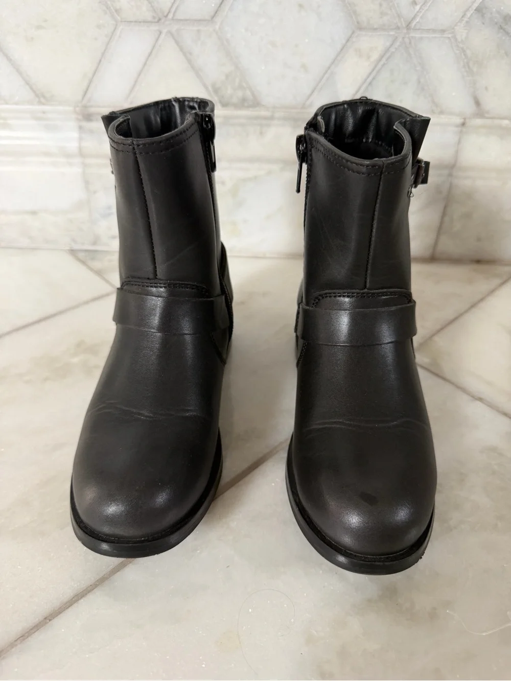 Size 12 Girls Steve Madden Black Boots